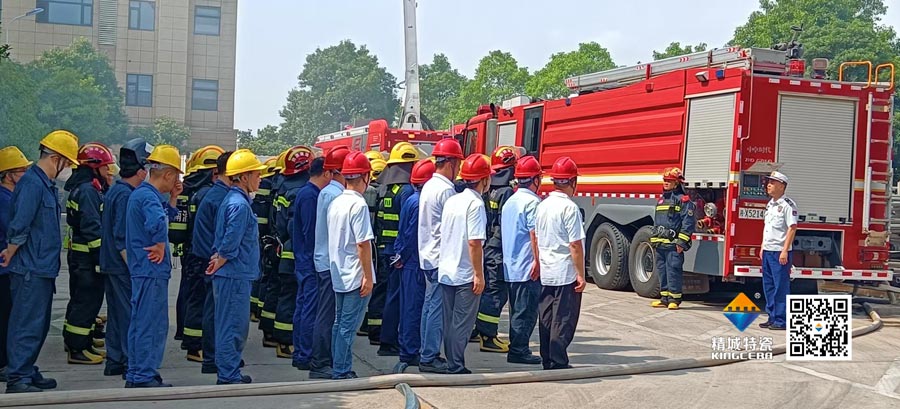 yp街机起劲配合消防联合演练，共筑清静生产防地