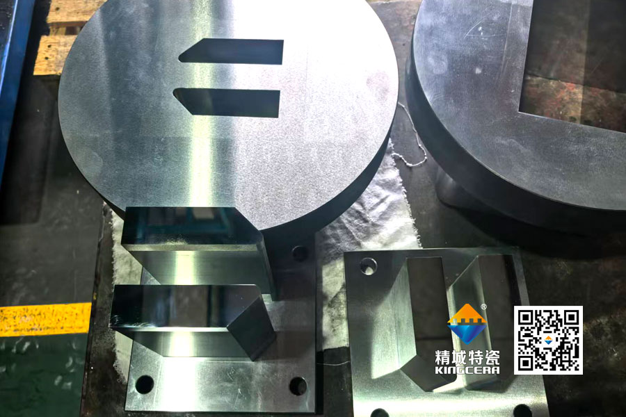 yp街机特瓷：以匠心打磨细节 用高精度模具赋能陶瓷品质新突破